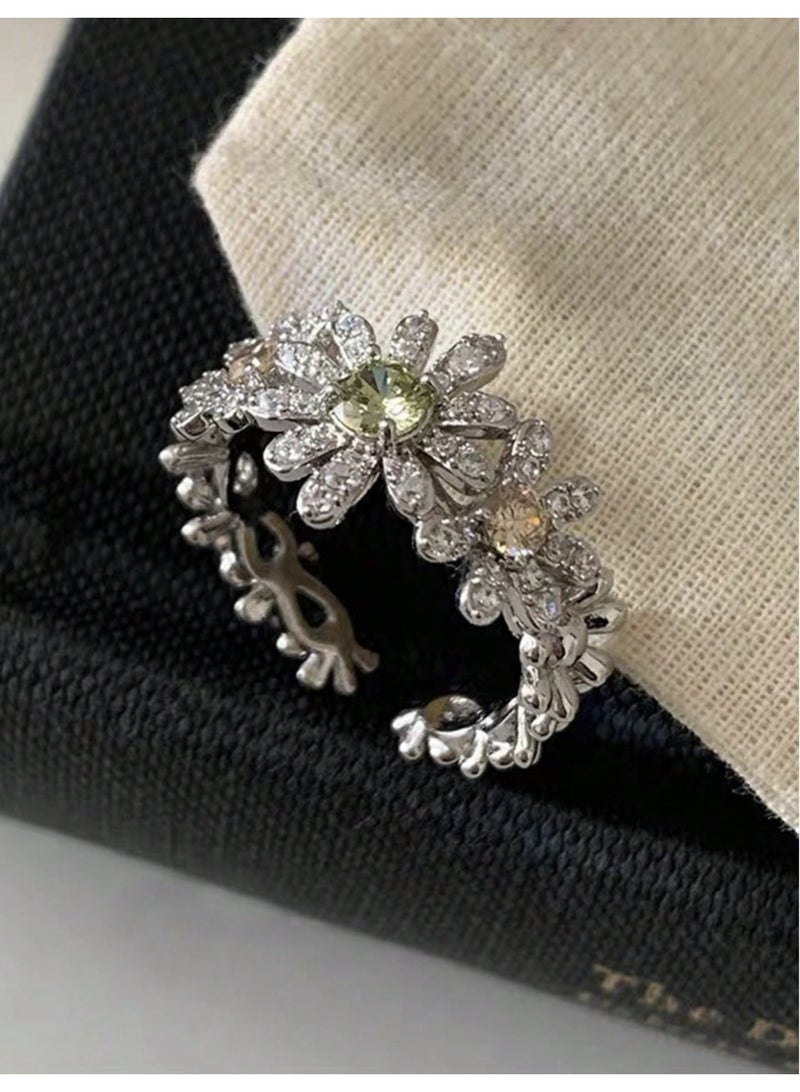 ڤيا مجموعة خواتم نسائية فاخرة عصرية مرصّعة بالزركونيا – 5 قطع - Image 4